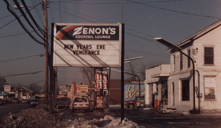 28c Zenons for wings and beer Photo by Richie W 450px.jpg