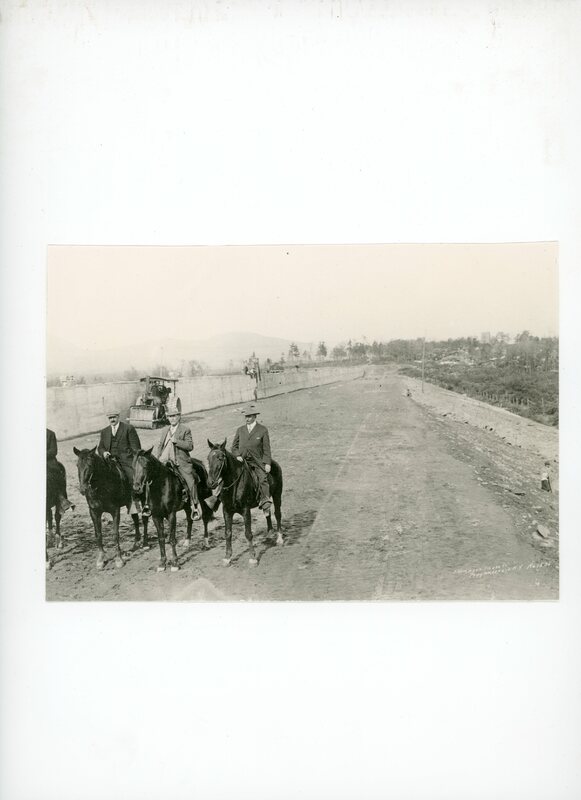 Men Overseeing The Work On The Dam052.jpg
