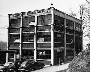 4-Delapenha Canning Factory Munitions Mfg Poughkeepsie 1944.jpg