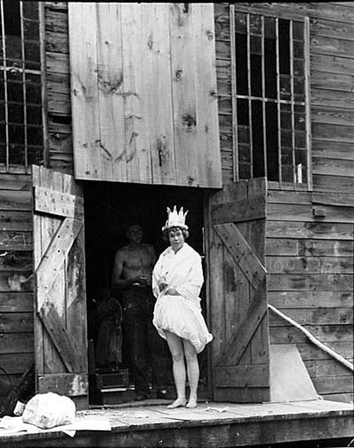 Aileen as Red Chess Queen.jpg