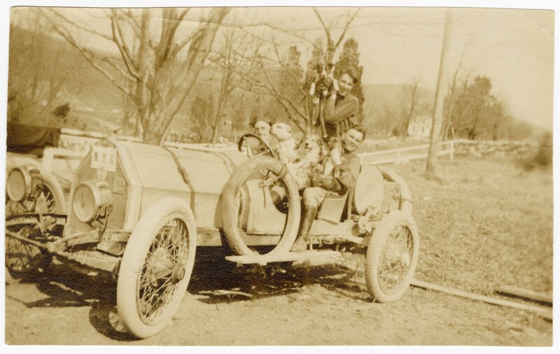 HHHC_Aqueduct_CampFortOrange_VanAltynesCarDogs_4162_front_compressed.jpg