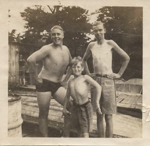 1912-diddy bright franklin strader jack hall.jpg