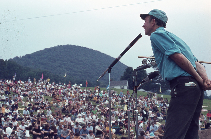 Archival - 3rd annual Hudson Valley Folk Picnic June 68, fundraiser for yet unnamed sloop - courtesy of Clearwater smaller.jpg