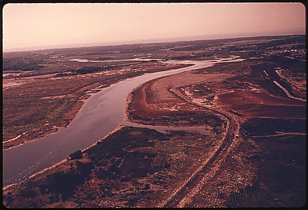 15-0181a - DESTRUCTION OF WETLANDS AT STATEN ISLAND - NARA.gif