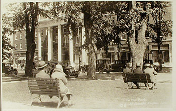 LEJ In the Park.jpg LEJ In the Park.jpg