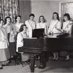 bc_34_10_musicgroupnovelettes001.jpg