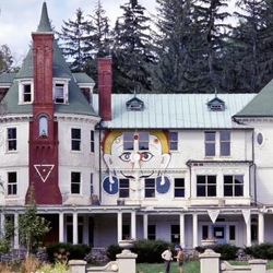 Hitchcock_Estate_GettyImages-79203004.jpeg